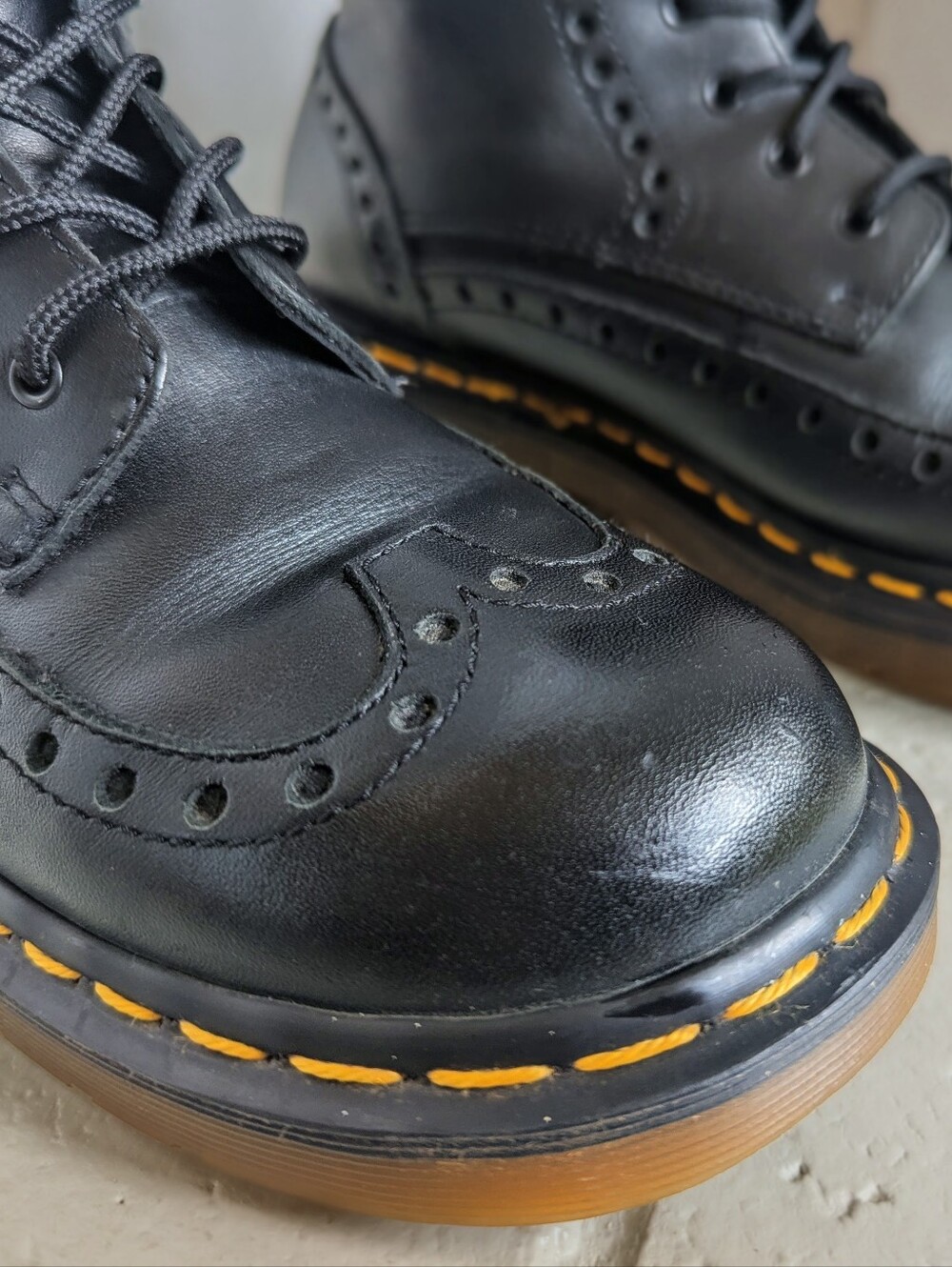 Vtg Dr. Martens 3A36 Wingtip Brogue 8-Eye Boots Sz 7 Made in England Rare Black - Picture 6 of 16